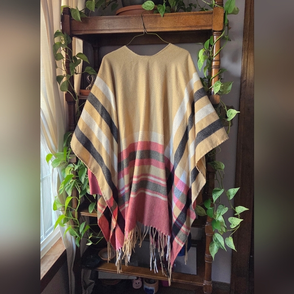 Sweater With Matching Poncho - Picture 2 of 3